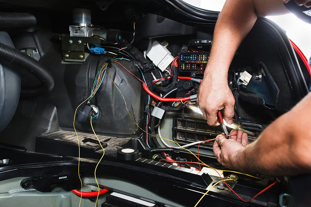Auto Electrical Repair – The Benefits Of Staying Connected